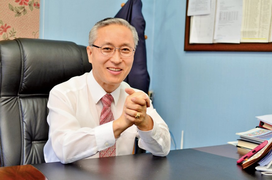 조희완 목사_2.jpg