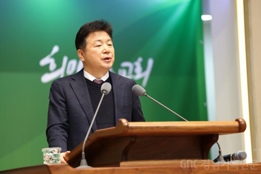 20251204 경남노회 목사회 정기총회-12.jpg