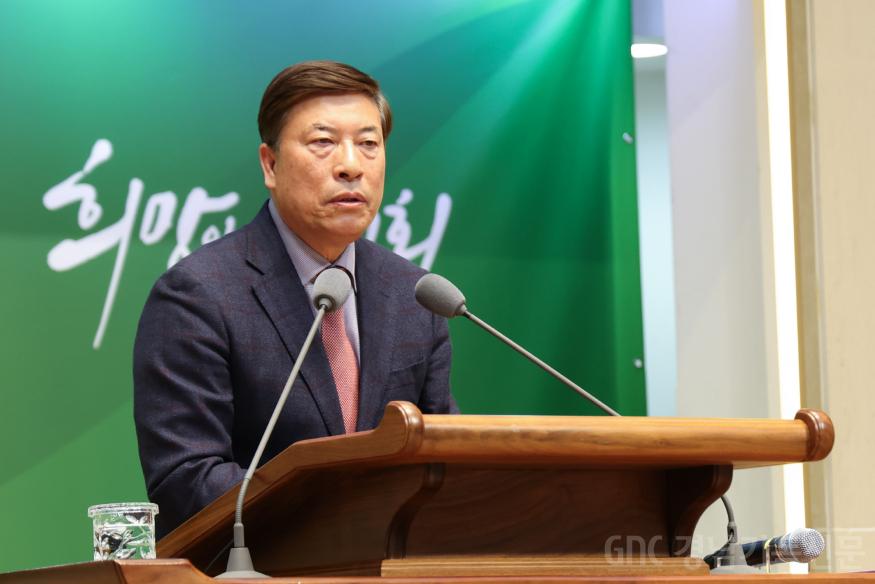 20251204 경남노회 목사회 정기총회-51.jpg