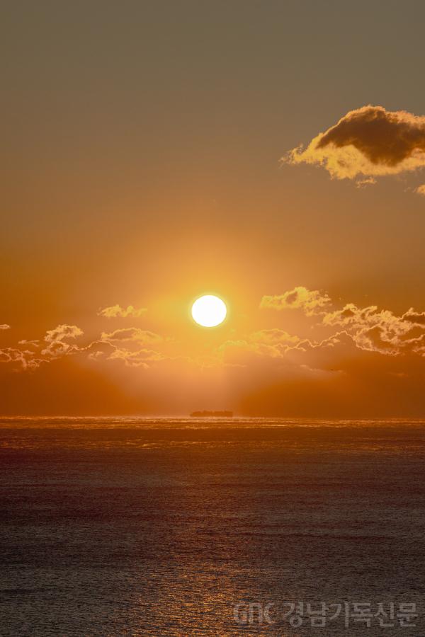 수정_20260102 거제 유호리 일출-21.jpg
