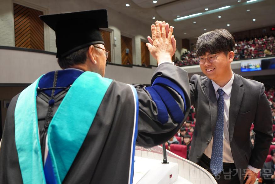 고신대 개강 보도자료.jpg