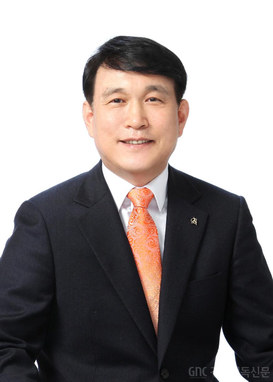 김해기연 이동영 목사 하늘영광.jpg