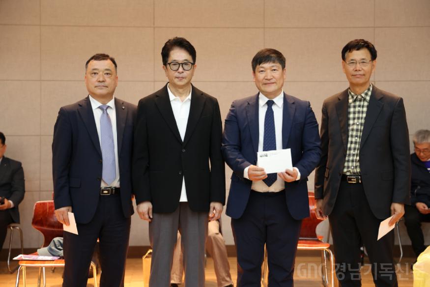 수정_20260418 창원시 어울림탁구대회-13.jpg